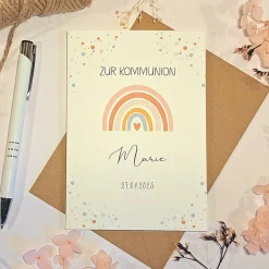 New Kommunionskarte personalisiert für Jungen – Glückwunschkarte Erstkommunion mit Name & Datum – Regenbogen Design Glückwunschkarten
