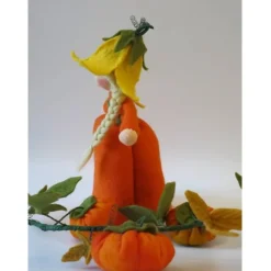 Sale Kürbis Mädchen - Blumenkind - Jahreszeitentisch - Waldorf Art- Art.Nr. HE34 Herbst