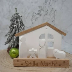New Krippe aus Holz und Raysin Krippen