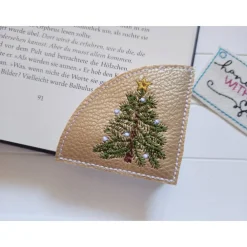 Discount Lesezeichen Tannenbaum gestickt aus Kunstleder gold – Weihnachts-Leseecke Geschenk Weihnachtsgeschenke