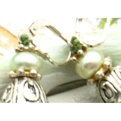 Sale Lässige handgemachte  florale Blüten bohemian hippie Ohrhänger – Unikat, grün Brautschmuck