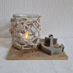 Tischdekoration|Mareenkäfer handmade Maritimes Windlicht aus Makramee und Muscheln mit einem Anker aus Beton