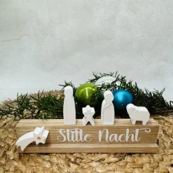 Krippen|Ommella Mini-Krippe aus Holz und Reliefgießpulver