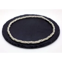 Brautschmuck|bcd manufaktur moderne Damen-Halskette gehäkelt - in sich verdreht - aus Silberdraht, Silberdrahtschmuck von