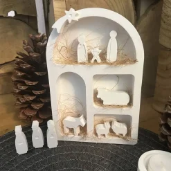 Clearance moderne Weihnachtskrippe aus Raysin im Fensterbogen - elegante Weihnachtsdeko Weihnachtsfiguren Heilige Familie Advent Krippen