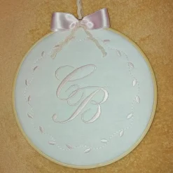 Sale Monogramm gestickt in Holzstickrahmen Geschenke
