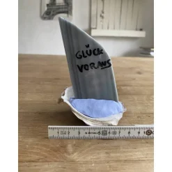 Geschenke|Schlüter Home Design Muschel Segelschiff mit Spruch, kleines Geschenk für Meerliebhaber, Segelboot als Dekoration