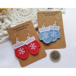 Clearance Ohrringe Handschuhe gestickt, rote oder hellblaue Spitzenohrringe, Winter Hängeohrringe Lace, zu Weihnachten Weihnachtsaccessoires