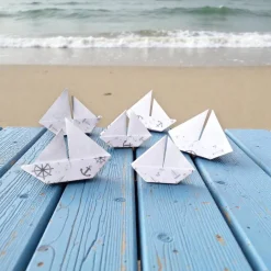 Clearance Origami Segelboote weiß – Tischdeko für Konfirmation, Taufe & Hochzeit – 10 handgefaltete Boote aus Papier Tischdekoration