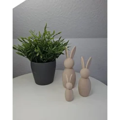 Outlet Osterhasen in Wunschfarbe / minimalistisches Design / Blickfang / Farbtupfer / Geschenk / Deko Osterhasen