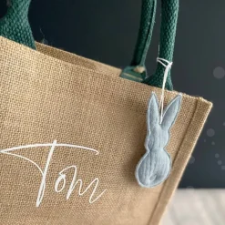 Sale Ostertasche mit Namen | aus Jute mit Hasen-Anhänger | grün Osterkörbchen