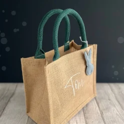 Sale Ostertasche mit Namen | aus Jute mit Hasen-Anhänger | grün Osterkörbchen