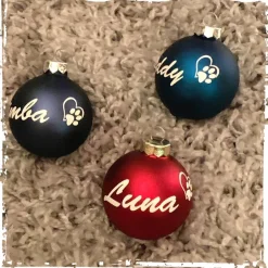 Sale Personalisierte Christbaumkugel aus Glas mit dem Namen Ihres Tieres sowie Pfotenabdruck mit Herz! Baumschmuck Personalisierbar