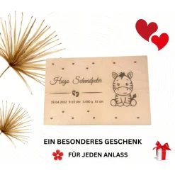Dekoration|KreativePeri Personalisierte Erinnerungskiste für Babys - Tiergruppe Safari  - Personalisiert mit Name & Datum - Holzbox