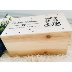 Dekoration|KreativePeri Personalisierte Erinnerungskiste für Babys - Tiergruppe Safari  - Personalisiert mit Name & Datum - Holzbox