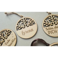 Best Personalisierte Weihnachtskugel aus Holz / eigener Text möglich Weihnachtsaccessoires