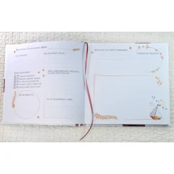 Best personalisiertes farbenfrohes Gästebuch zur Kommunion mit Fischen und Kreisen in Regenbogenfarben auch mit Gästefragen Geschenke