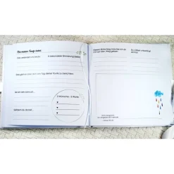 Clearance personalisiertes Gästebuch & Album zur Taufe mit Kreuz aus Fischen in Hellblau blanko o. mit Fragebogen Fotoalbum & Gästebuch