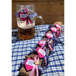 Essen & Trinken|krissimissi Personalisiertes Maßkrug-Strumpfband mit Karorüsche & Filzherz – Wiesn Krugband