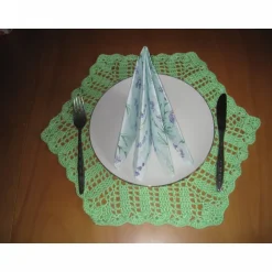 Tischdekoration|Kreatives Wollkörbchen Platzdeckchen "Frühling mit Herz" zartgrün PlatzSet Tischset Deko 6-eckig
