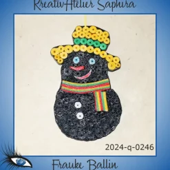 Weihnachtsdeko|KreativAtelier Saphira ►2024-q-0246◄ Dunkler Schneemann mit gelbem Hut