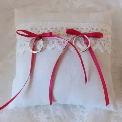 Sale Ringkissen mit Spitze fuer die Hochzeit weiß mit Schleife in pink  Vintage Stil Shabby Chic Ringkissen