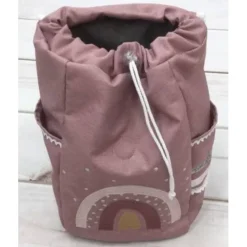 Discount Rucksack mit Namen,  Umhängetasche, Rucksack mit Regenbogen, altrosa dunkel, weiß bestickt,  Kindergartenrucksack Kinder Kinderrucksack