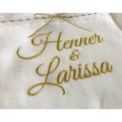 Clearance Ruschnik Brottuch zur Hochzeit mit Namen bestickt in Gold Hochzeitsdeko