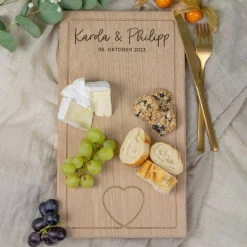 Discount Schneidebrett personalisiert aus Eichenholz als Geschenk zur Hochzeit, Holzbrett Hochzeitsdatum, Vesperplatte Holz Hochzeitsgeschenke