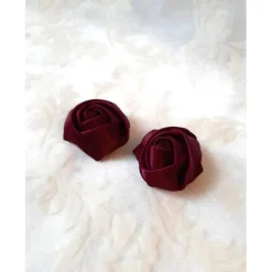 Hot Schuhclips Lila 2er Set „Fleur“ – Elegante Satin-Blumen für festliche Anlässe Brautschmuck