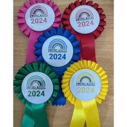 Sale Schulkind Anstecker - Siegerschleife - Rosette Kinder Einschulung