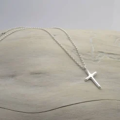 Schmuck|Gold- und Designschmiede Birlinger Silberkreuz "Franzi" mit Kette, Kreuz aus Silber, Geschenk zur Kommunion, Konfirmation, Firmung