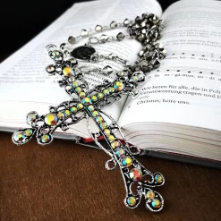 Silberner Rosenkranz – Glitzerndes Schmuckstück mit modernem Design & spiritueller Bedeutung Rosenkränze