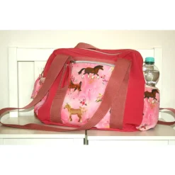 Discount Sporttasche Pferdefreunde, rosagrundiger Softshell mit Pferdemotiv, 4 Außenttaschen, 1 Innentasche,  ca. 34x27cm Kinder Kindergartentaschen