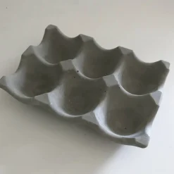 Best Stylisches Eiertablett aus Beton, Eierpappe für 6 Eier zur Dekoration, grau oder weiß, 9,5 x 14 cm Osterkörbchen