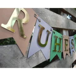 Super elegante Girlande zum Ruhestand / Rente / in Grün, Beige, Grau und Gold Glücksklee Abschied Willkommen im Ruhestan Geschenke