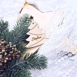 Outlet Tischkarten aus Holz | Namensschilder Weihnachten |  Geschenkanhänger | Deko Weihnachtsfeier | Tischkarte Geschenkeanhänger