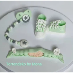 Tortendekoration|Tortendeko by Mona Tortendeko Tortentopper Zuckerfigur  Taufe Geburt Baby