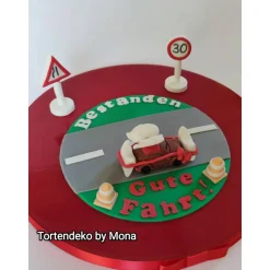 Tortendekoration|Tortendeko by Mona Tortendeko Tortentopper Zuckerfigur  Führerschein Prüfung