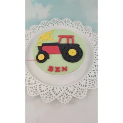 Tortendekoration|Tortendeko by Mona Tortendeko Tortentopper Zuckerfigur Fondantfigur Bauernhof Traktor Schlepper Aufleger