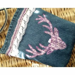 Hot Trachten-Tasche - Dirndl-Tasche - Oktoberfest - Dirndl - Tracht - Country - Landhaus - Upcycling - Jeans - Hirsch - *Freiwild 1000lila Trachtentaschen