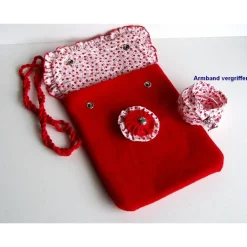 Online Trachtentasche rot – Handgemachte Dirndl-Umhängetasche mit Trachtenknopf & Stoffrosette, Unikat, Volksfest-Täschchen Trachtentaschen
