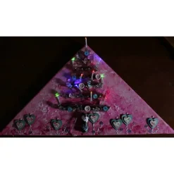 Weihnachtsdeko|Susanne Hiebl...die etwas andere Art! Wanddeko BABY-BAUM künstlerischer, abstrakter Weihnachtsbaum auf einem Keilrahmen Künstlerbaum m. LED-Beleuchtung
