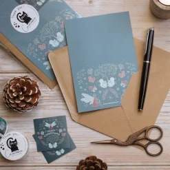 Weihnachtskarten|Witchy Things by Carasusan Weihnachtskarte 'Winterelfen' hellblau mit Umschlag aus Kraftpapier und Siegel | DinA6 | umweltfreundlich