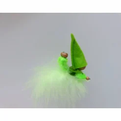 Wichtel-Zwerg auf Feder, Geschenk Geburt, Taufe, Frühlings-Deko Geschenke