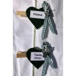 Best Wiesn-Anstecker, Filzbrosche, Dirndlbrosche, Namensschild, Namensträger Filz-Herz, personalisiert,  Wunschbeschriftung,  Wäscheklammer, Gl Accessoires