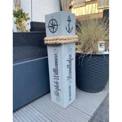 Sale Willkommenssäule Haustür personalisiert – Maritime Holzsäule mit Namen & Anker, handgefertigt Geschenke