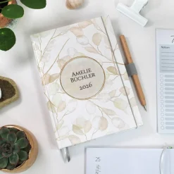 Clearance Wochenkalender & Terminplaner 2026 A5 Hardcover mit vielen Extras personalisiert botanisch mit Silberblatt in Beige Geschenke