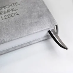 Hot Wochenkalender & Terminplaner 2026 A5 Wochenübersicht / Tagesübersicht / Tagebuch personalisiert hellgrau Geschenke