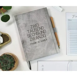 Hot Wochenkalender & Terminplaner 2026 A5 Wochenübersicht / Tagesübersicht / Tagebuch personalisiert hellgrau Geschenke